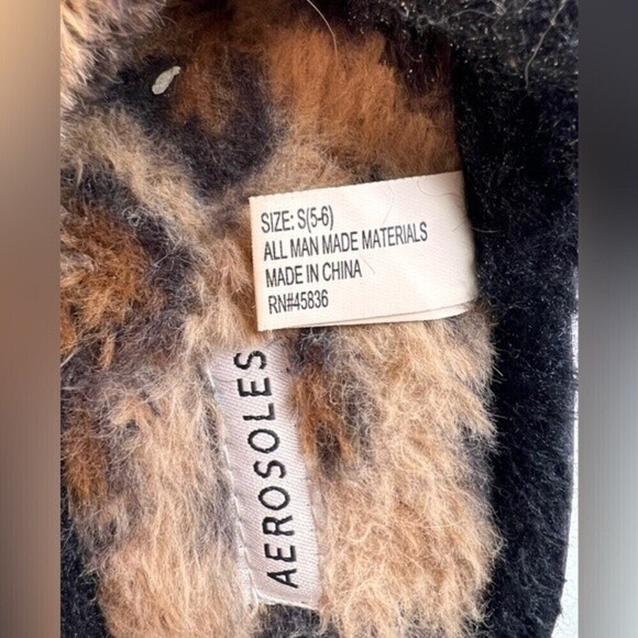 Women's Aerosoles Leopard slippers shoes cozy pantoufles winter casual S - Picture 5 of 5